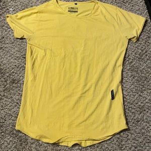 Alphalete T-shirt